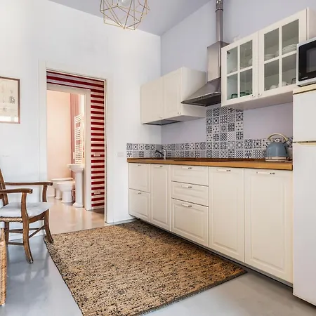 New Aparthotel, 2 Guests, Wi-fi, Viale Umbria Lejlighed Milano
